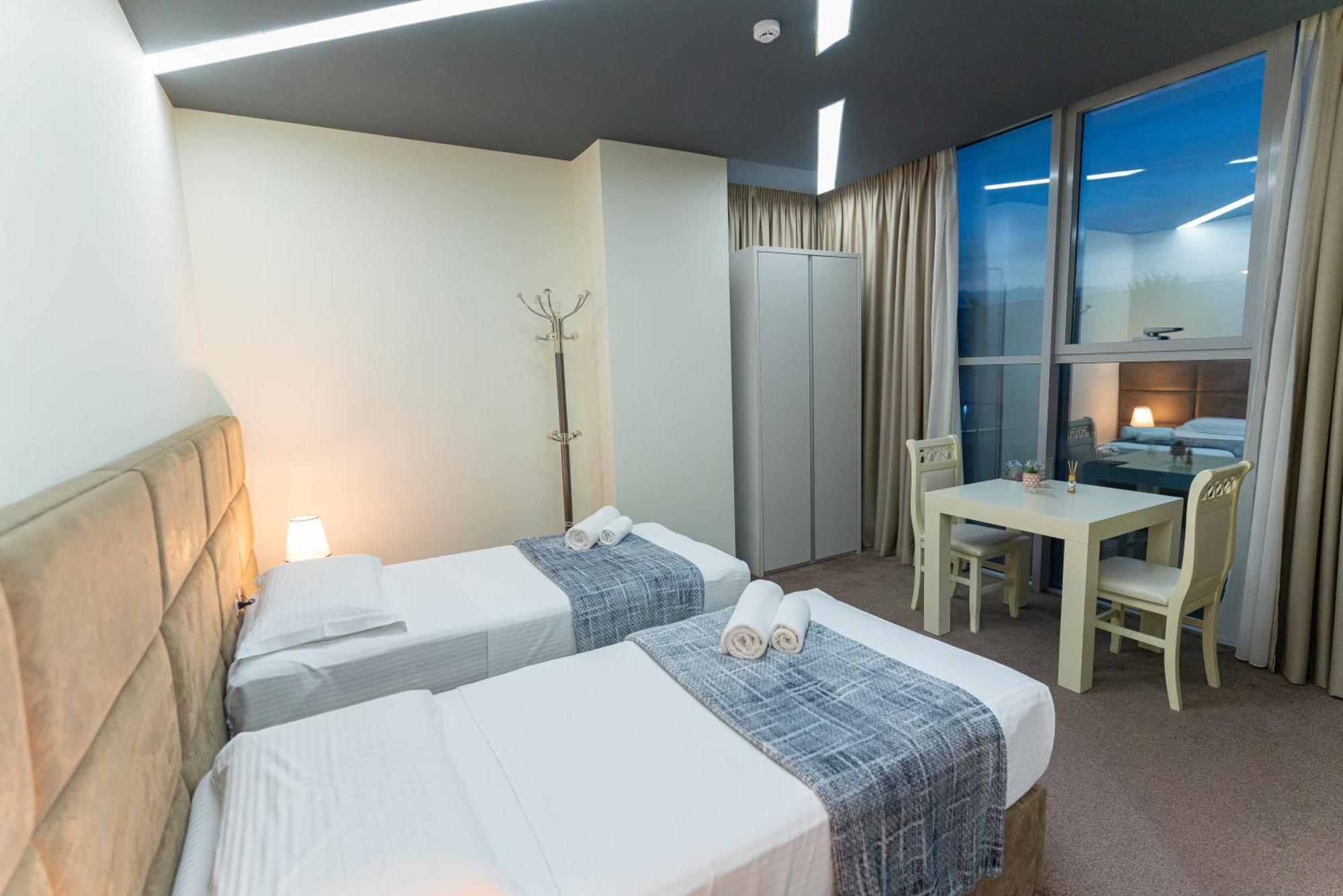Alko Hotel Шкодер Экстерьер фото