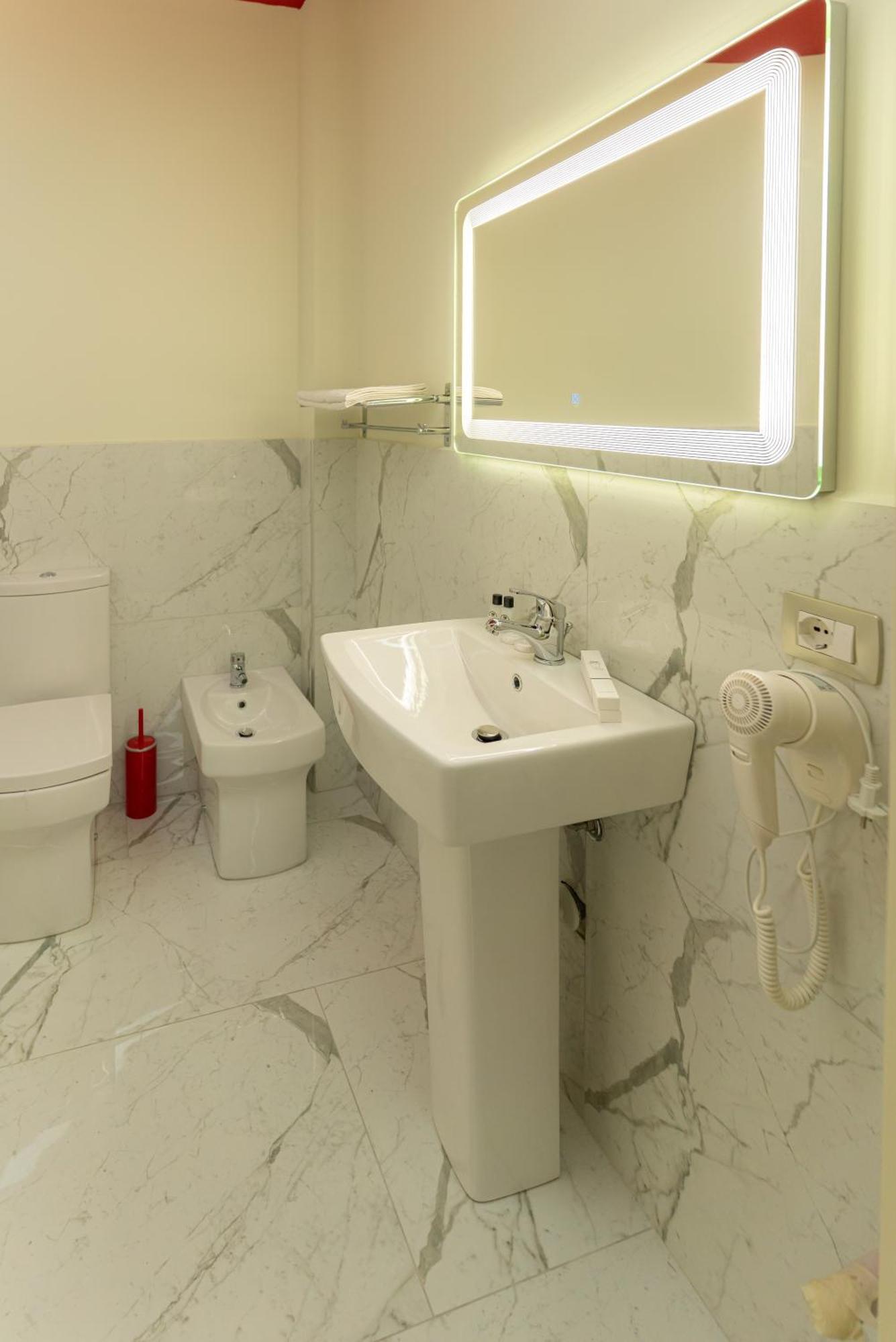 Alko Hotel Шкодер Экстерьер фото